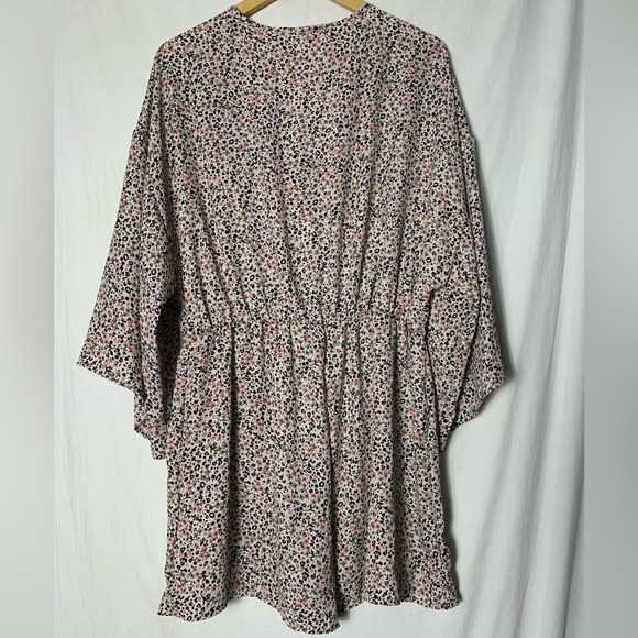 Chic Soul | Floral Leopard Print Romper - 1X - Picture 4 of 6